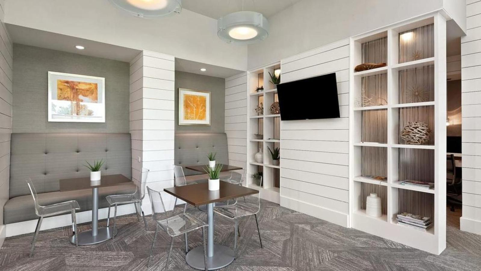 Landing At The Green At Plum Creek - 2 Bedrooms In Kyle Buitenkant foto
